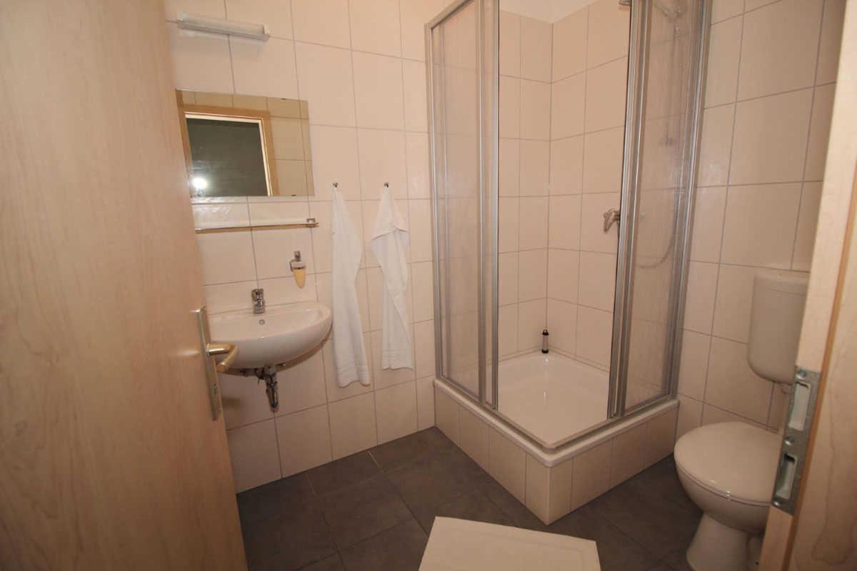 Kutterfisch Kajueten Direkt Im Stadthafen Appartement Sassnitz Buitenkant foto