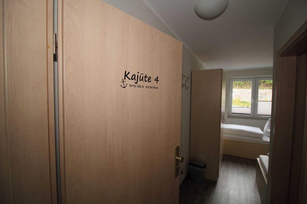 Kutterfisch Kajueten Direkt Im Stadthafen Appartement Sassnitz Buitenkant foto